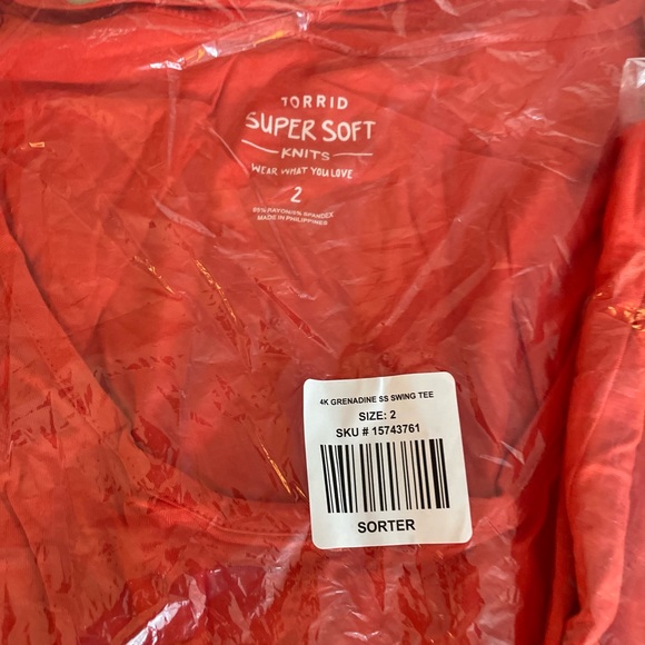 Torrid Super Soft Lightweight Top - Sizes 2X & 3X - Picture 13 of 14